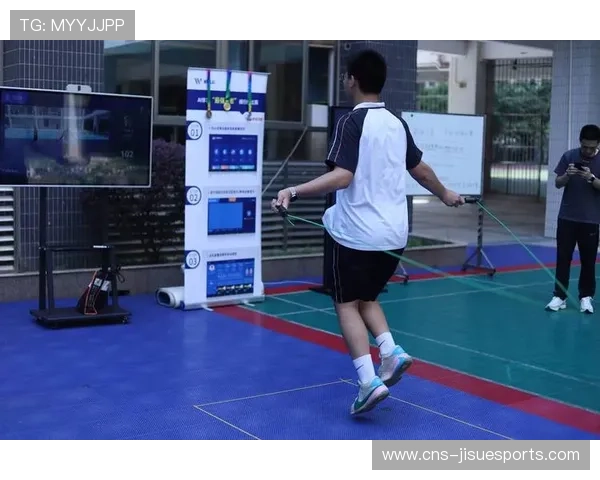 低延迟互动架构在本季度落地 增强了体育设施智能化中受众的社交参与深度